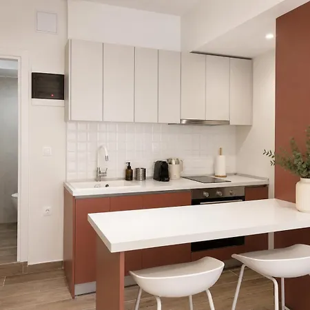 Big Cozy With Kitchen Near Ladadika شقة *